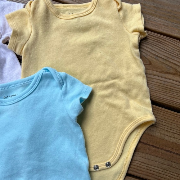 First Impressions 12m snap bodysuit onesies - 3 infant baby toddler - Picture 4 of 8